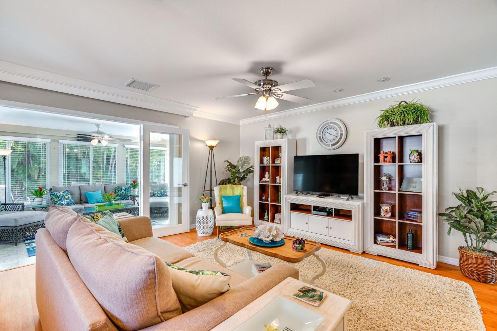 Fort Myers Bungalow - 12 Miles To The Beach! エクステリア 写真