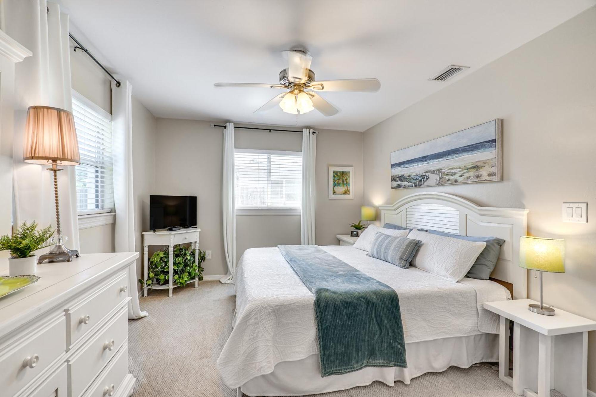 Fort Myers Bungalow - 12 Miles To The Beach! エクステリア 写真