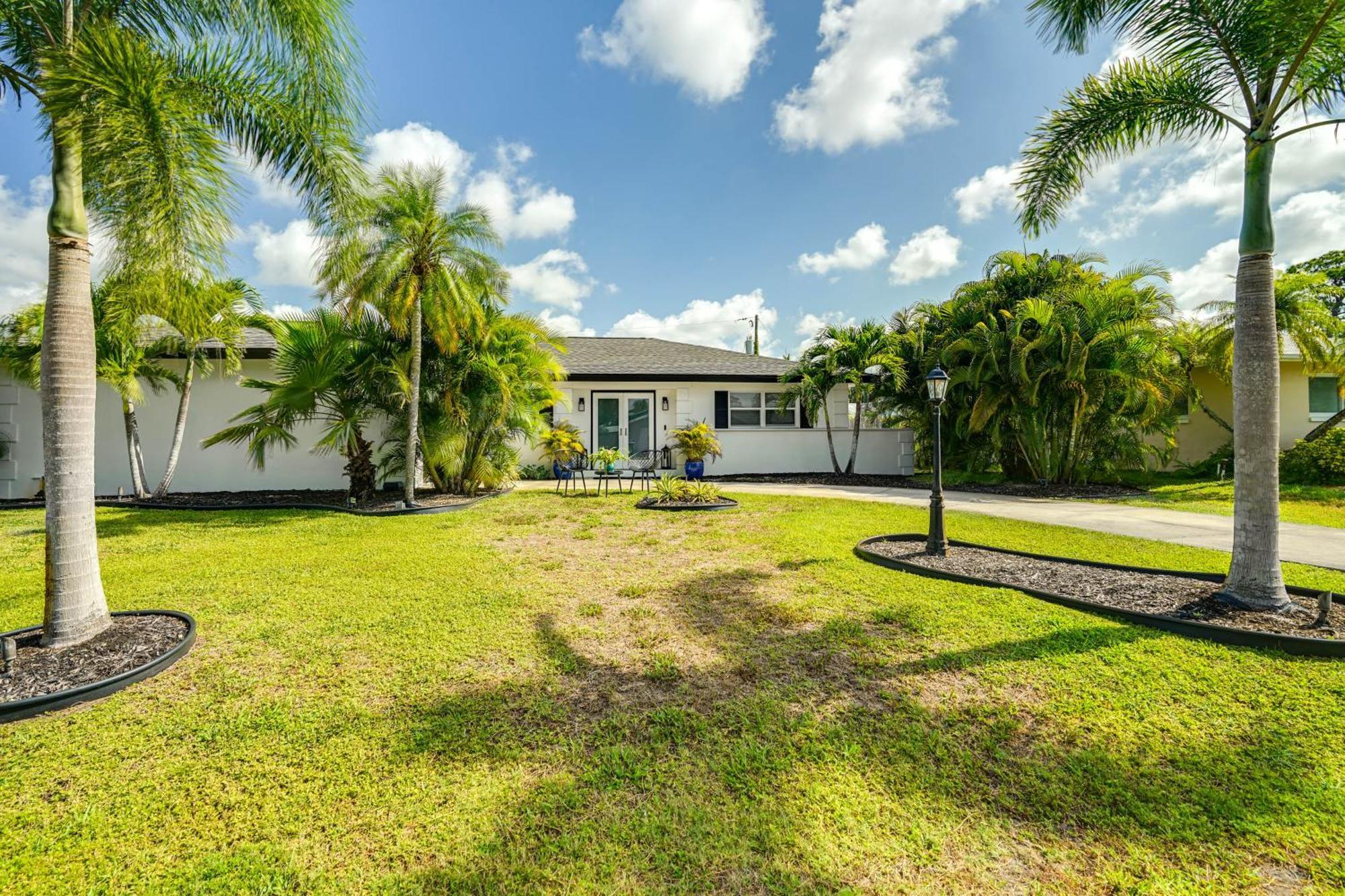 Fort Myers Bungalow - 12 Miles To The Beach! エクステリア 写真